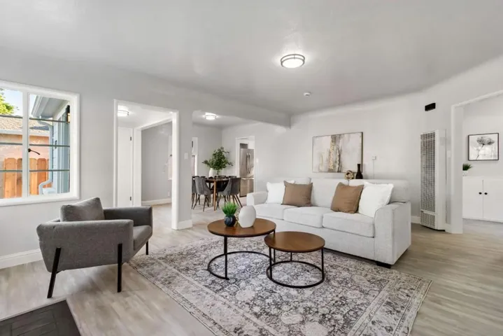 413 Santa Barbara Avenue, Modesto, California 95354