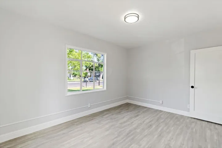 413 Santa Barbara Avenue, Modesto, California 95354