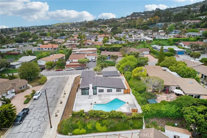 2105 Noble View Drive, Rancho Palos Verdes, California 90275