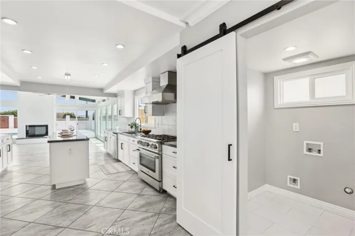 2105 Noble View Drive, Rancho Palos Verdes, California 90275