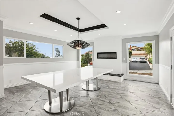 2105 Noble View Drive, Rancho Palos Verdes, California 90275
