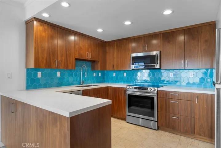 20 Merit Park Drive, Gardena, California 90247