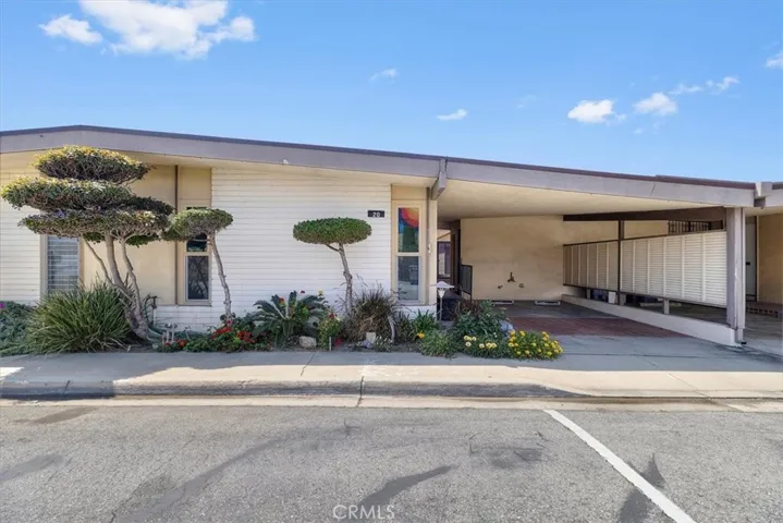 20 Merit Park Drive, Gardena, California 90247