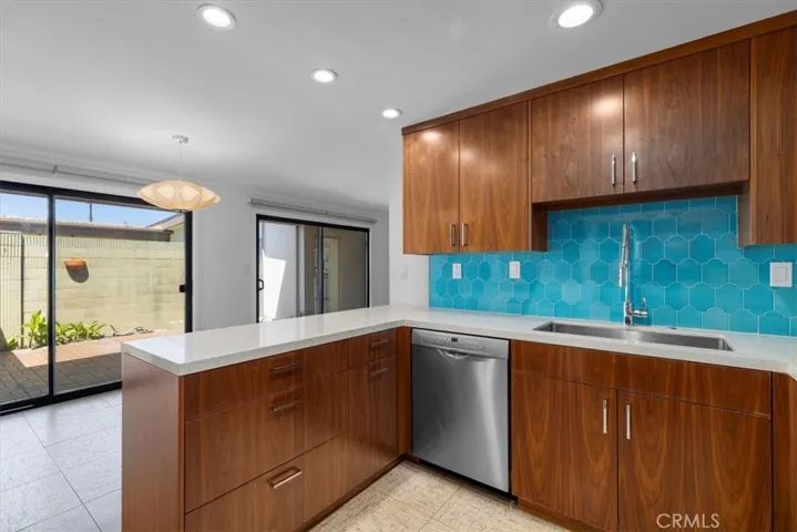 20 Merit Park Drive, Gardena, California 90247