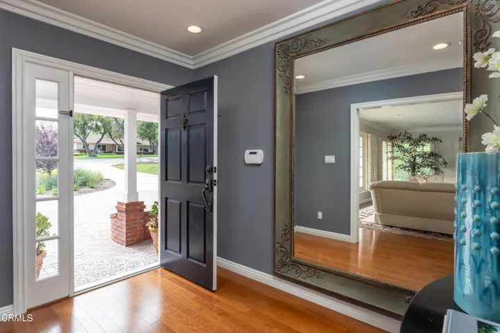 4920 Gould_654_mls