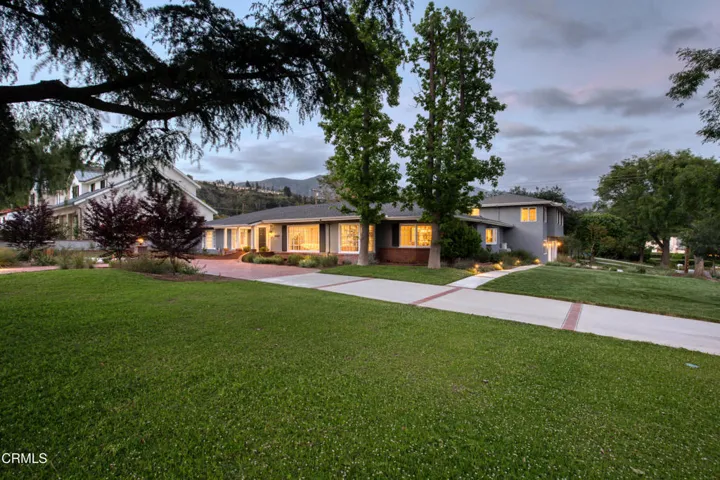 4920 Gould_2348_mls