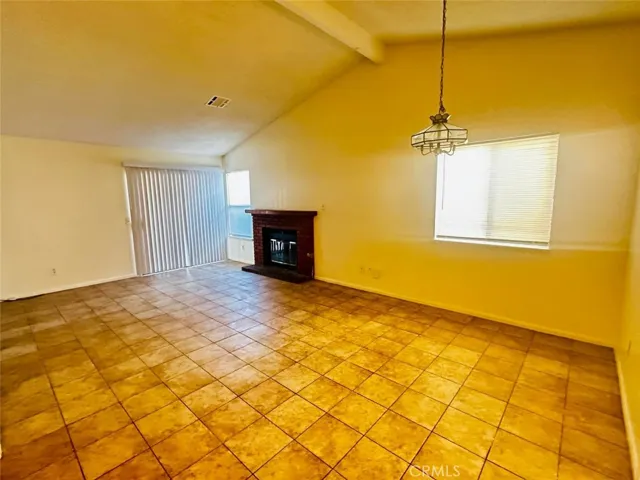 3097 E Avenue R5, Palmdale, California 93550