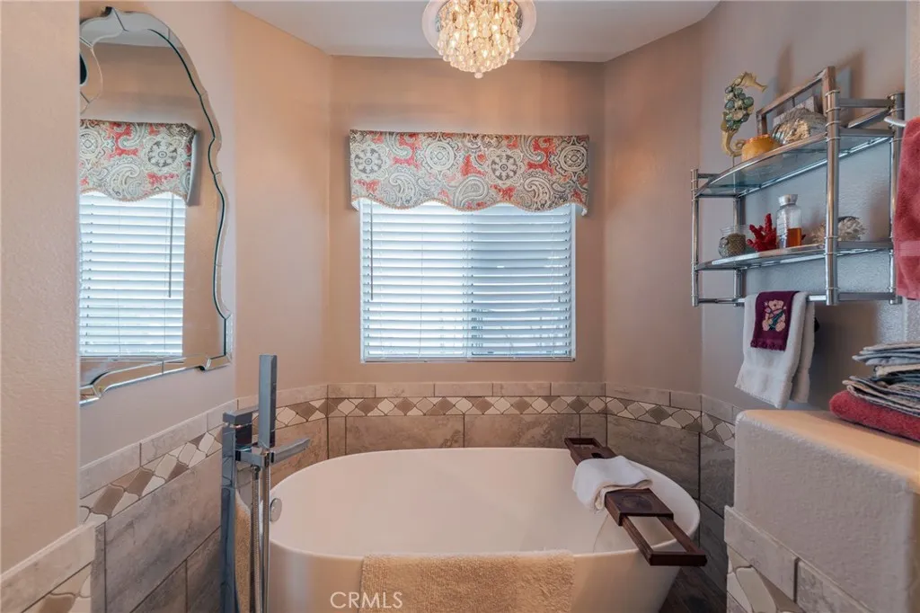 751 Avenida Terrazo, Corona, California 92882 home-pic-19