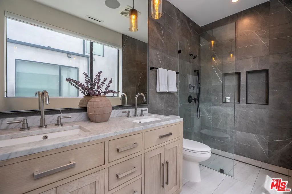 4427 Studio Place, Studio City, California 91602 home-pic-20