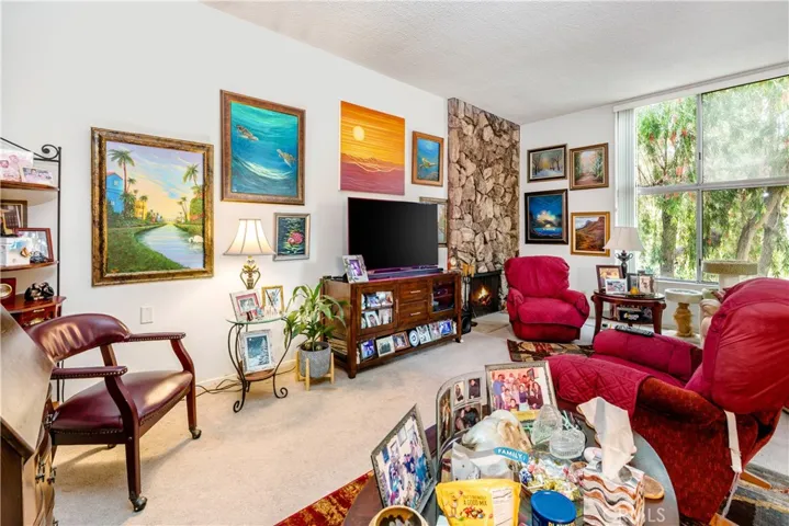 10961 Rose Avenue, Los Angeles, California 90034