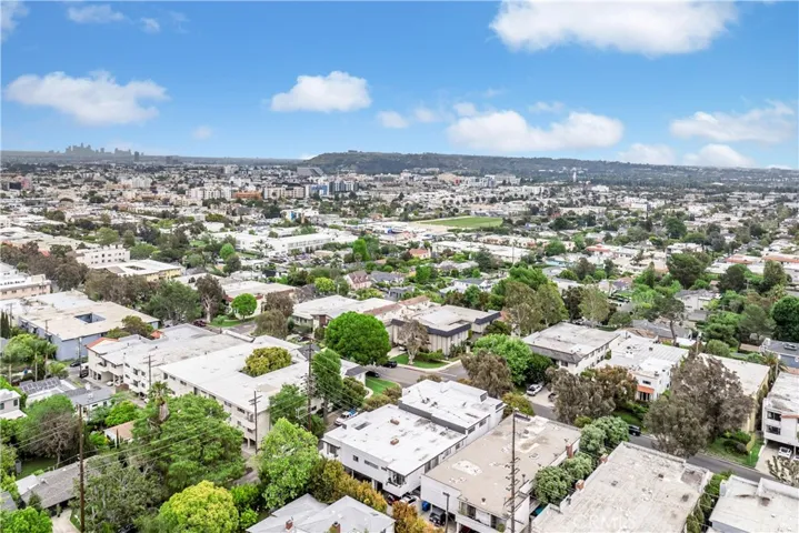 10961 Rose Avenue, Los Angeles, California 90034