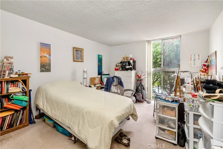 10961 Rose Avenue, Los Angeles, California 90034
