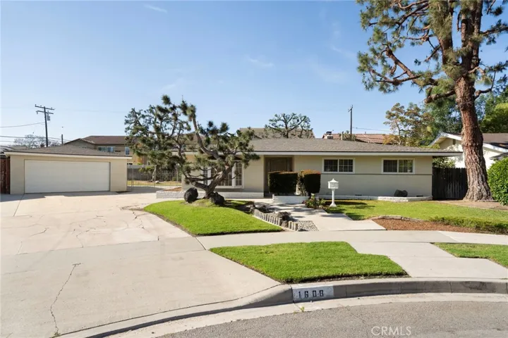 1608 W Buena Vista Avenue, Anaheim, California 92802