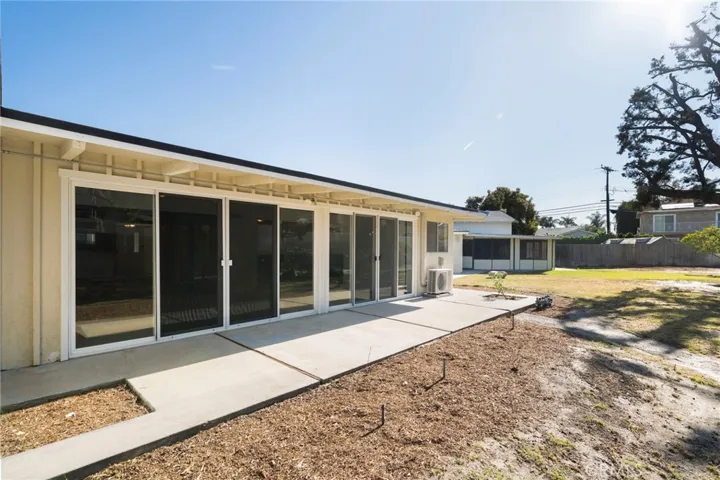 1608 W Buena Vista Avenue, Anaheim, California 92802