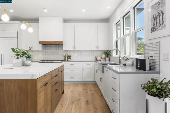 130 Bay Crest Rd, Santa Cruz, California 95062