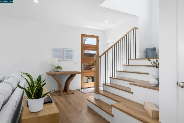 130 Bay Crest Rd, Santa Cruz, California 95062