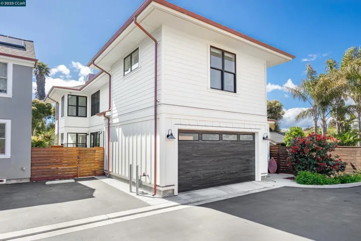 130 Bay Crest Rd, Santa Cruz, California 95062