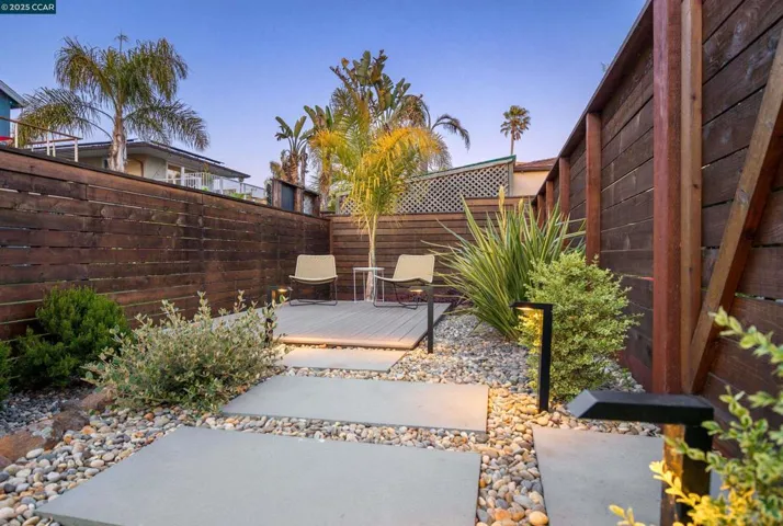 130 Bay Crest Rd, Santa Cruz, California 95062