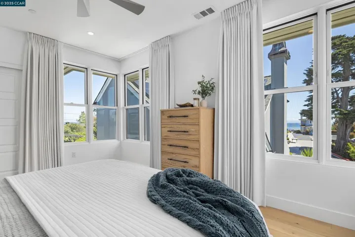 130 Bay Crest Rd, Santa Cruz, California 95062