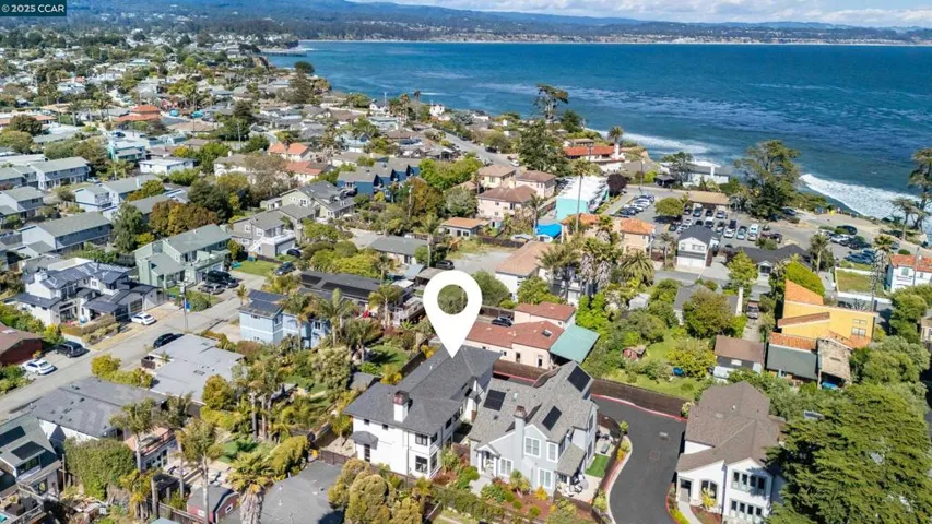 130 Bay Crest Rd, Santa Cruz, California 95062