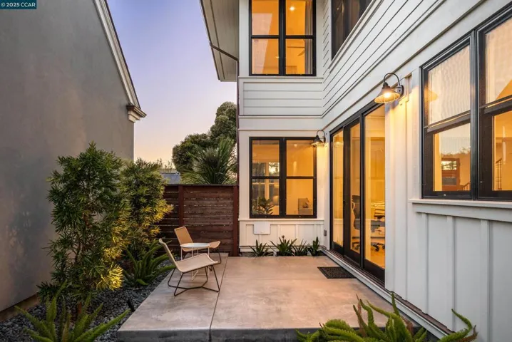 130 Bay Crest Rd, Santa Cruz, California 95062