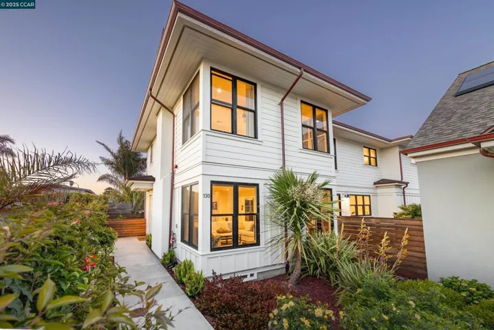130 Bay Crest Rd, Santa Cruz, California 95062