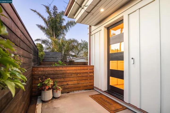 130 Bay Crest Rd, Santa Cruz, California 95062