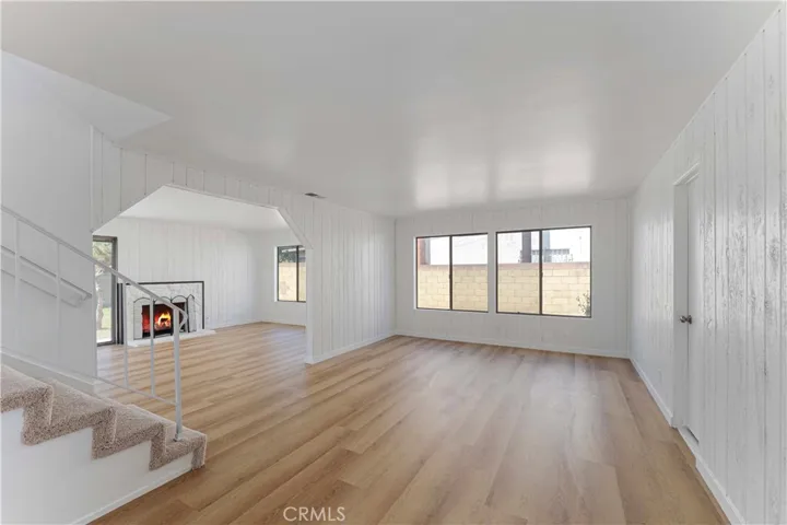 942 E Denwall Drive, Carson, California 90746