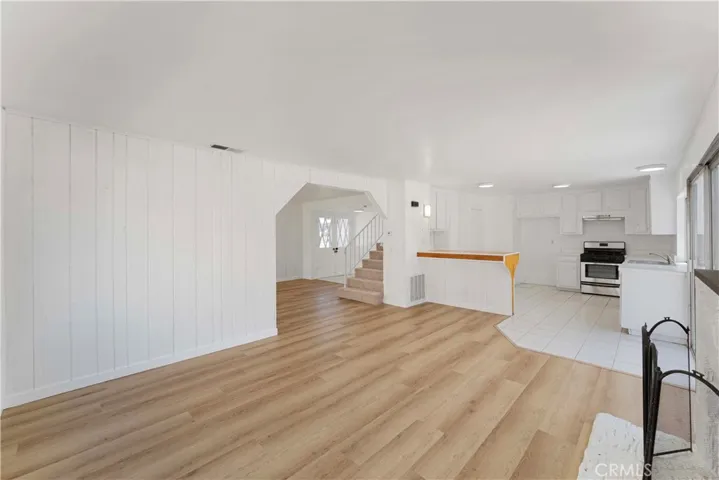 942 E Denwall Drive, Carson, California 90746