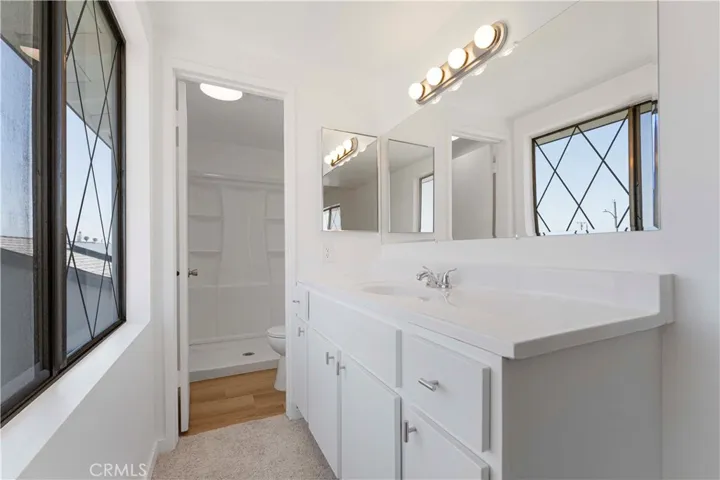 942 E Denwall Drive, Carson, California 90746