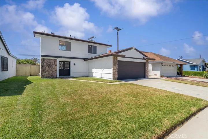 942 E Denwall Drive, Carson, California 90746