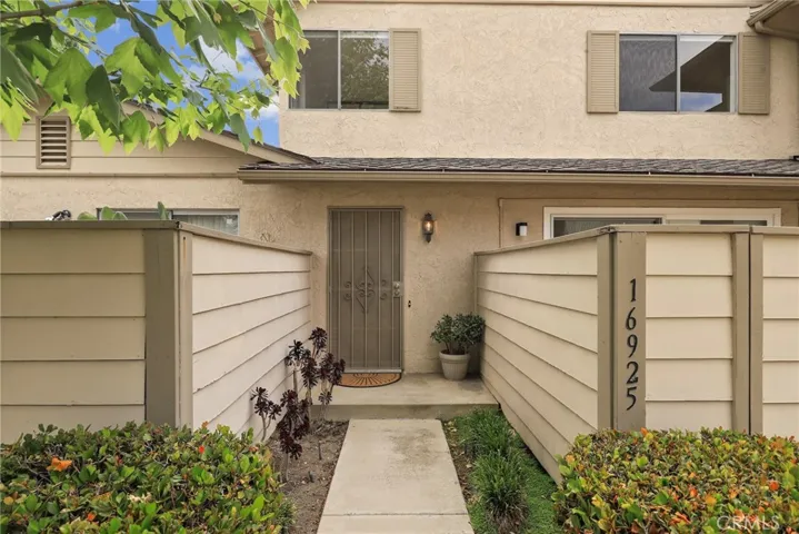 16925 Kemerton Place, Hacienda Heights, California 91745