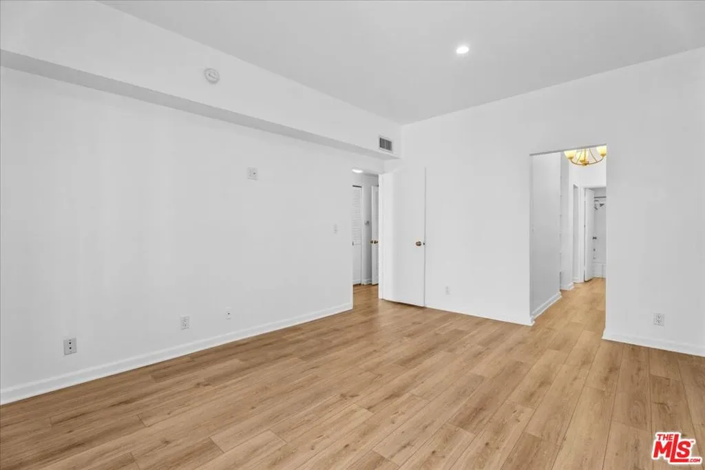 8162 Manitoba Street 209, Playa Del Rey, California 90293 home-pic-20