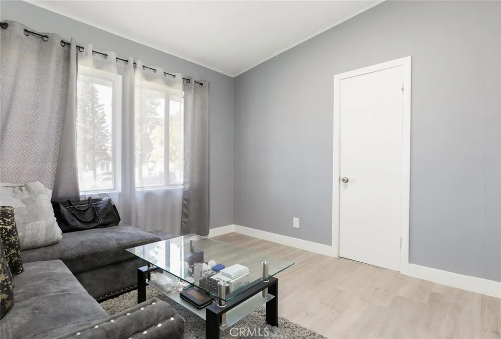 7700 Goodland Avenue, North Hollywood, California 91605 home-pic-31