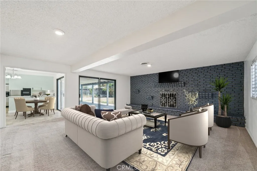 40389 Melrose Avenue, Hemet, California 92544 home-pic-4