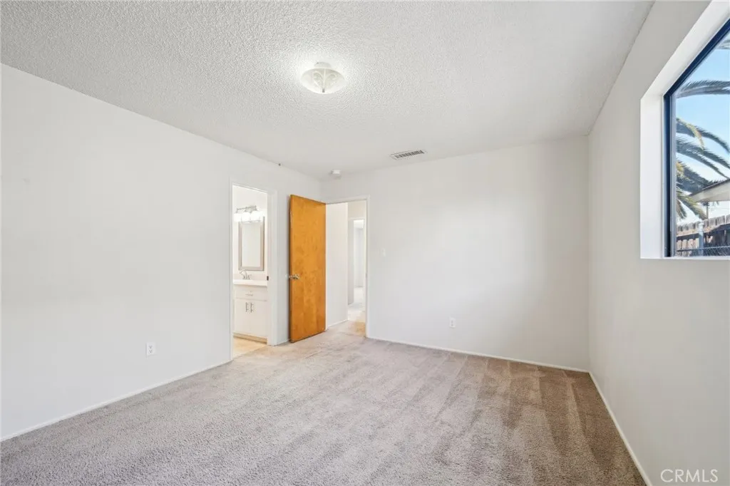 40389 Melrose Avenue, Hemet, California 92544 home-pic-24