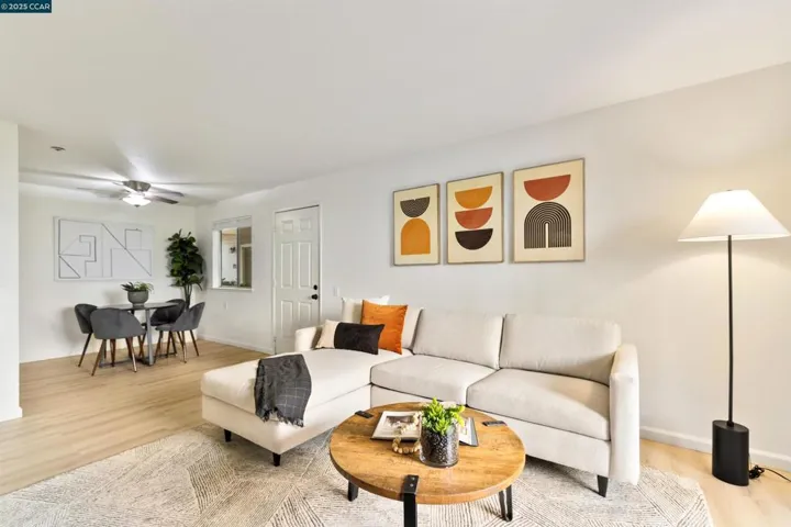 1019 Dornajo Way 110, Sacramento, California 95825