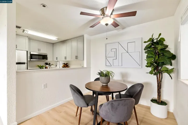 1019 Dornajo Way 110, Sacramento, California 95825