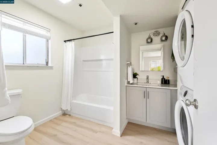 1019 Dornajo Way 110, Sacramento, California 95825
