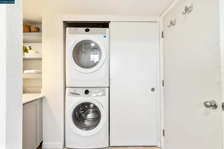 1019 Dornajo Way 110, Sacramento, California 95825