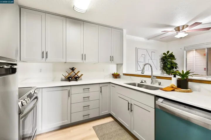 1019 Dornajo Way 110, Sacramento, California 95825