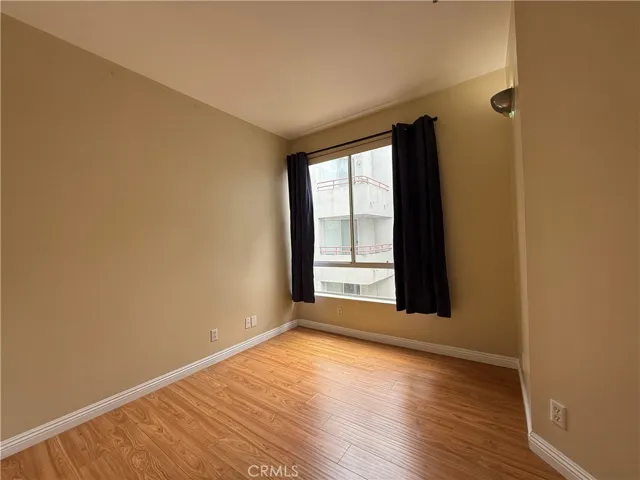 500 S Berendo Street 302, Los Angeles, California 90020