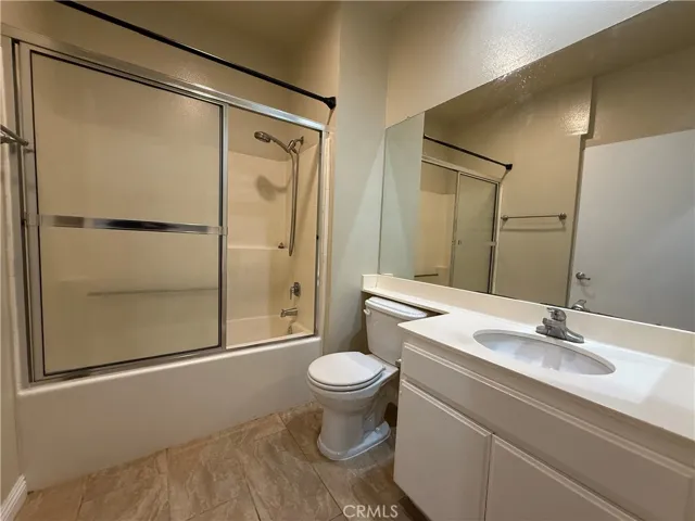 500 S Berendo Street 302, Los Angeles, California 90020