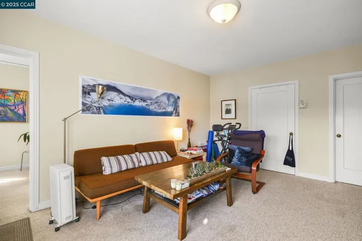 742 Adams Street, Albany, California 94706-1110