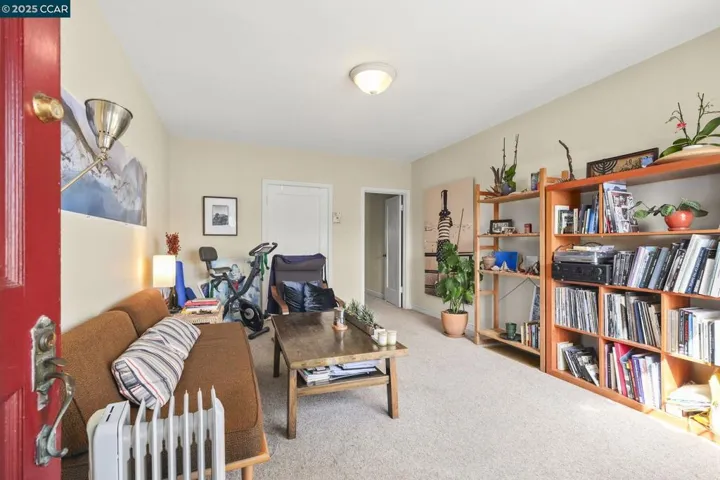 742 Adams Street, Albany, California 94706-1110