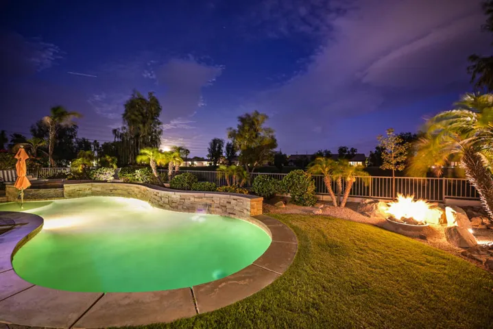 80439-camino-san-mateo-night-024