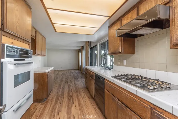 7715 E Camino Tampico, Anaheim Hills, California 92808