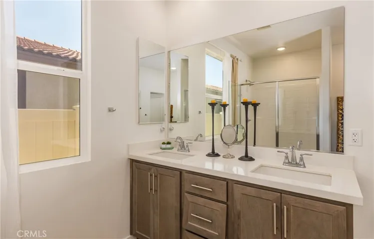 1733 Oleander Place, Banning, California 92220