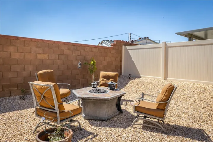 1733 Oleander Place, Banning, California 92220