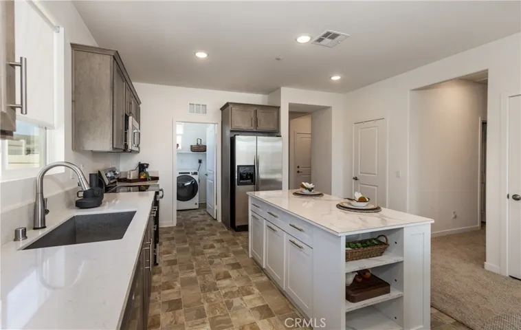1733 Oleander Place, Banning, California 92220